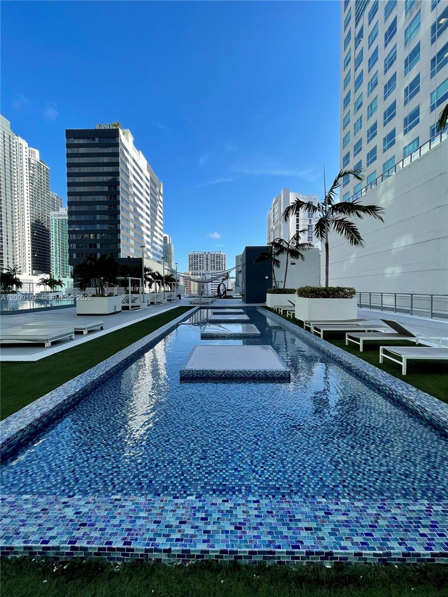 690 SW 1st Ct #3115, Miami FL 33130