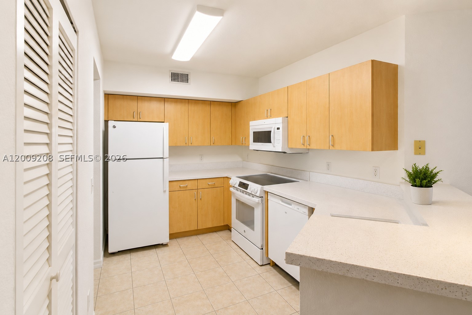 1002 Belmont Ln #1002, North Lauderdale FL 33068