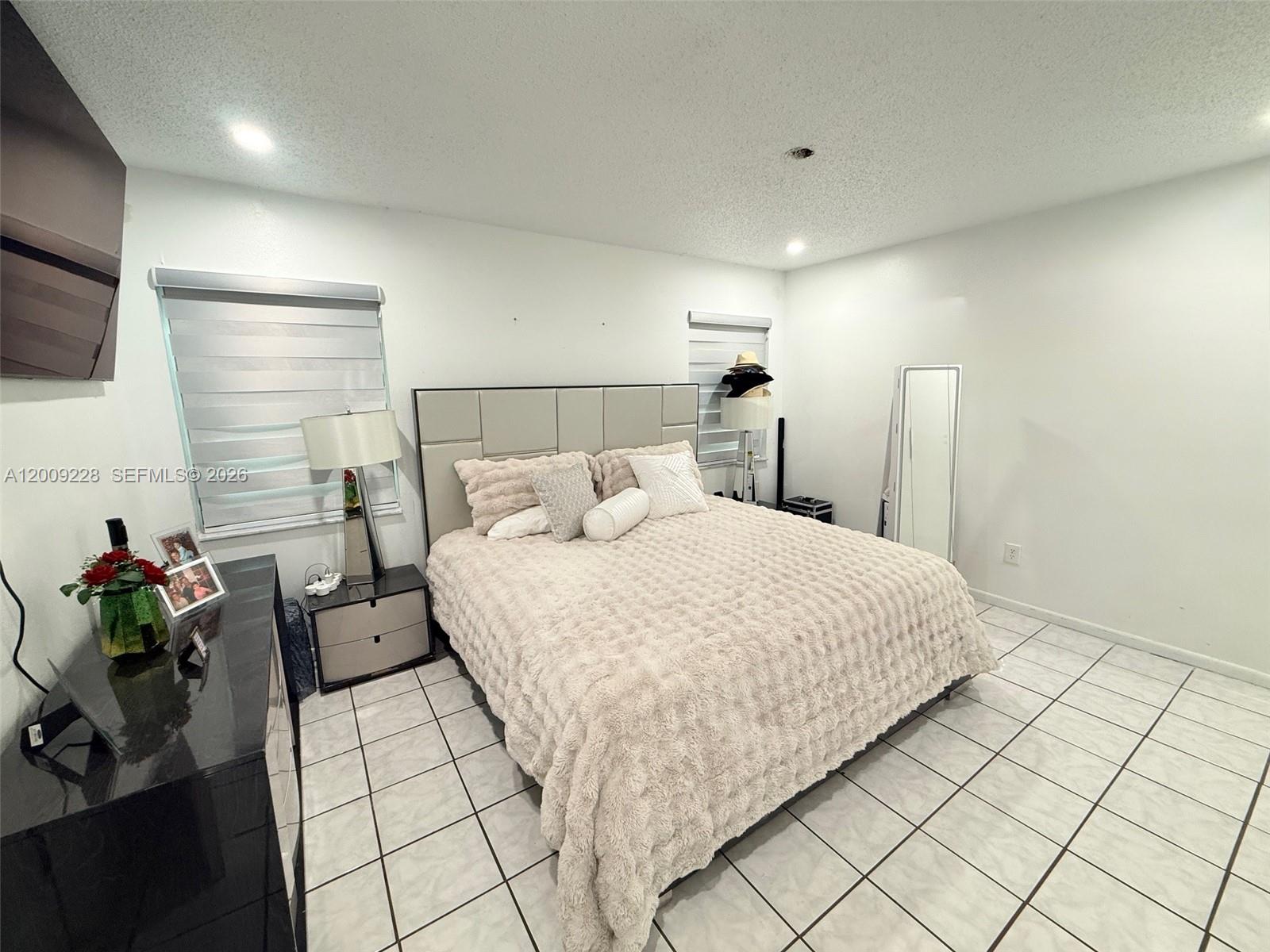 11216 SW 166th Ter, Miami FL 33157