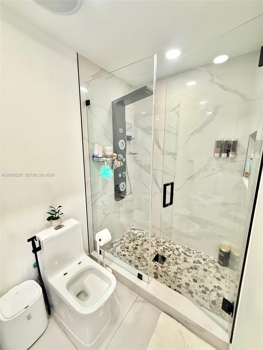 11216 SW 166th Ter, Miami FL 33157