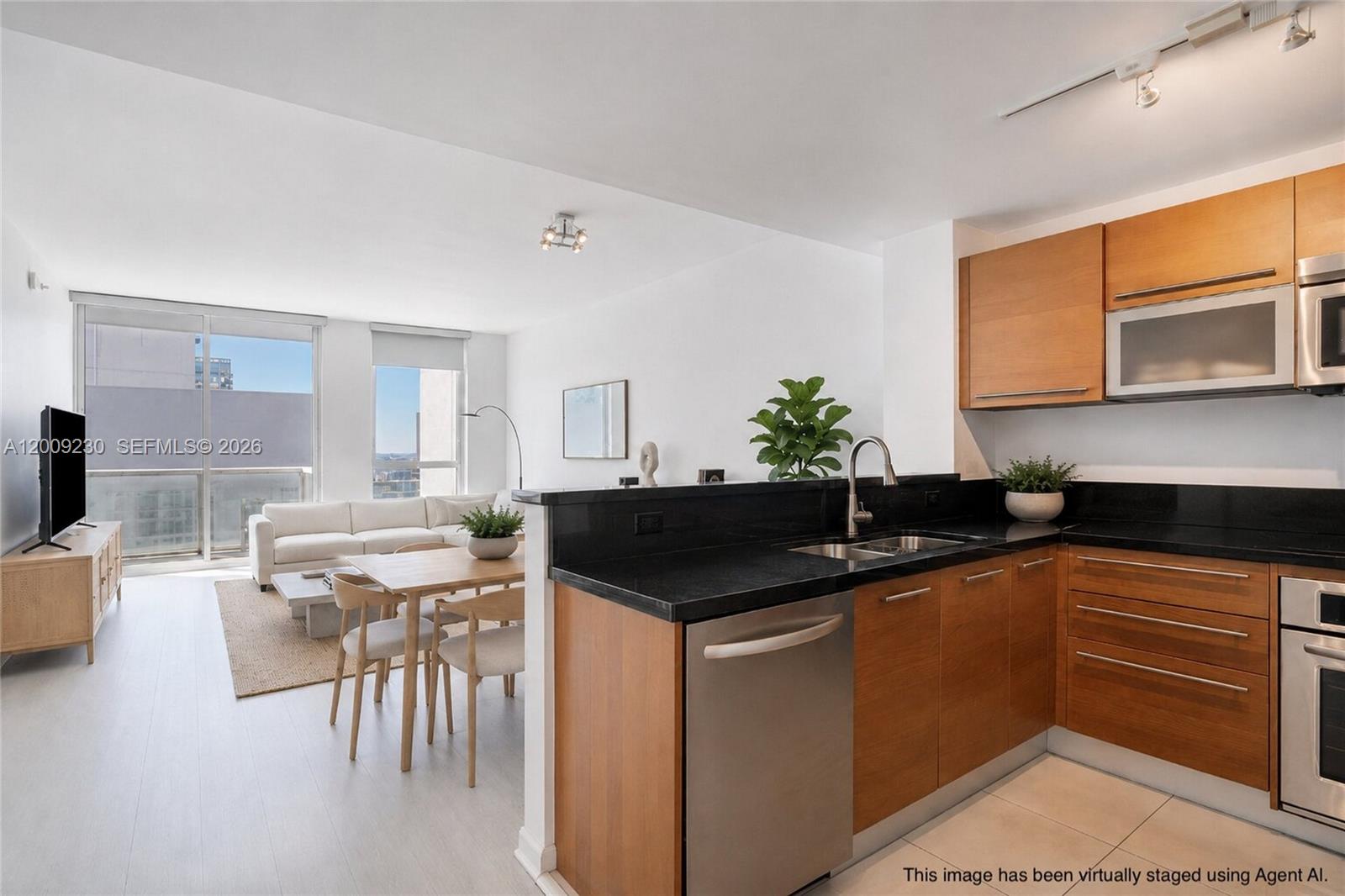 253 NE 2nd St #3104, Miami FL 33132