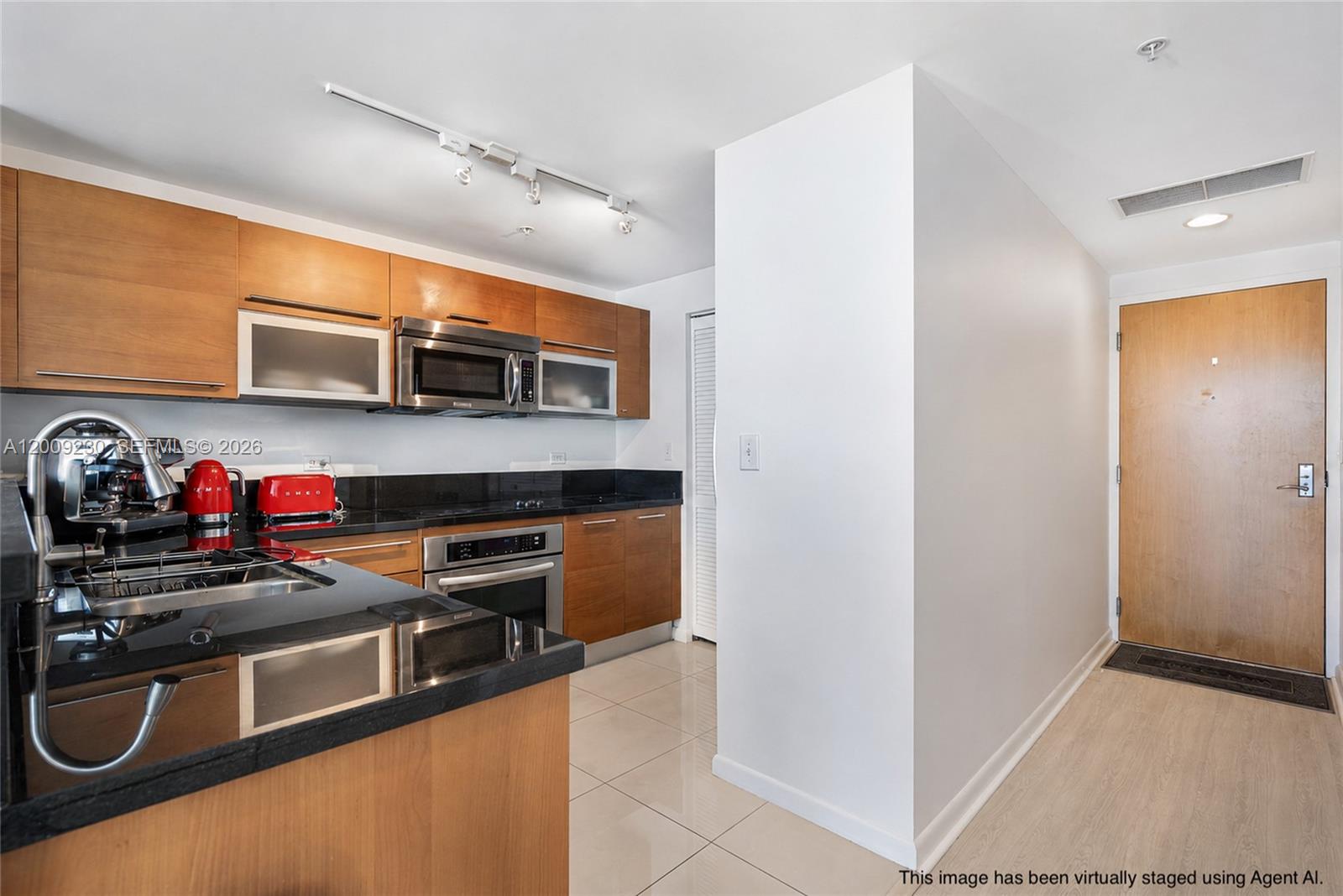 253 NE 2nd St #3104, Miami FL 33132