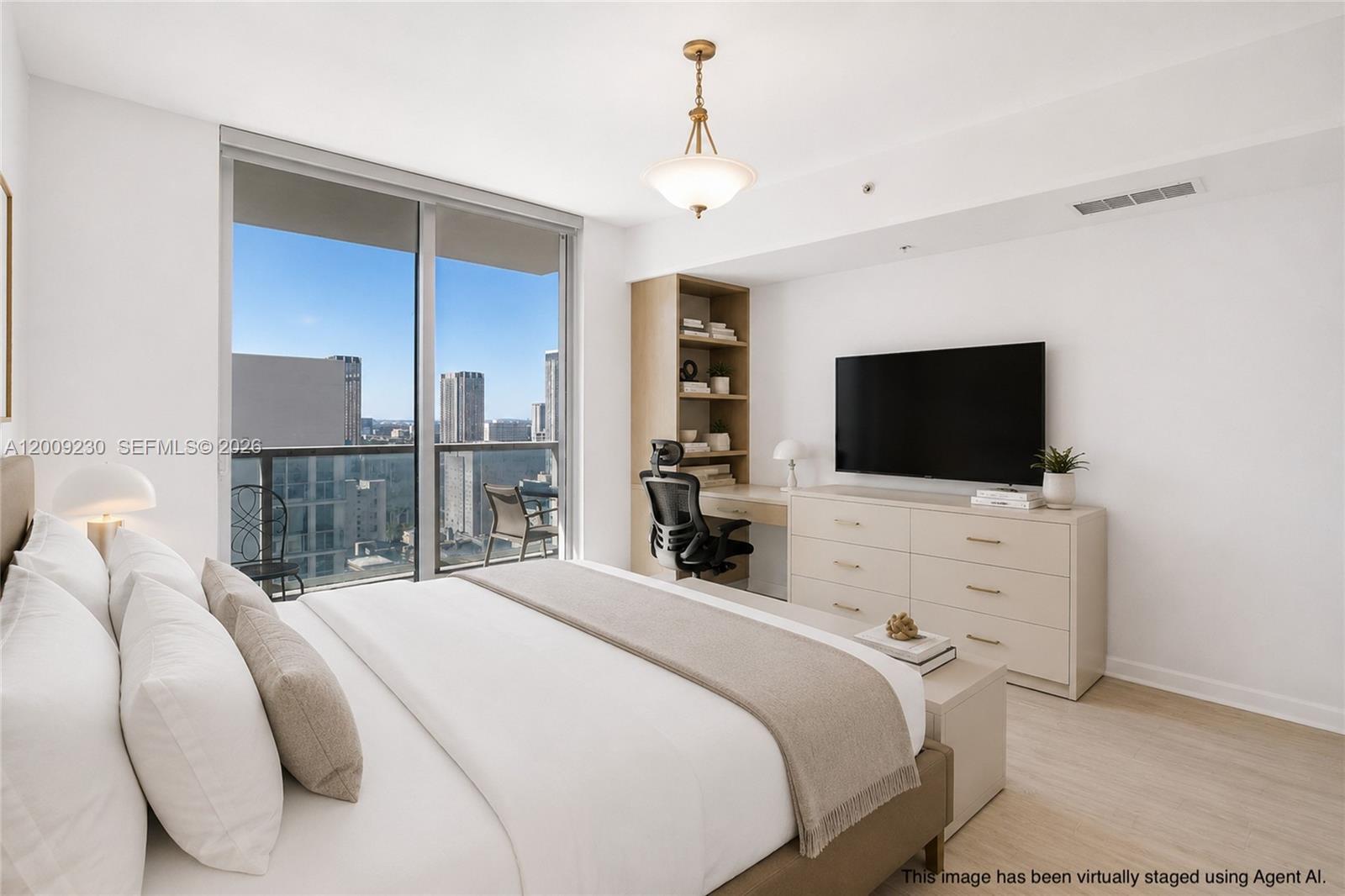 253 NE 2nd St #3104, Miami FL 33132