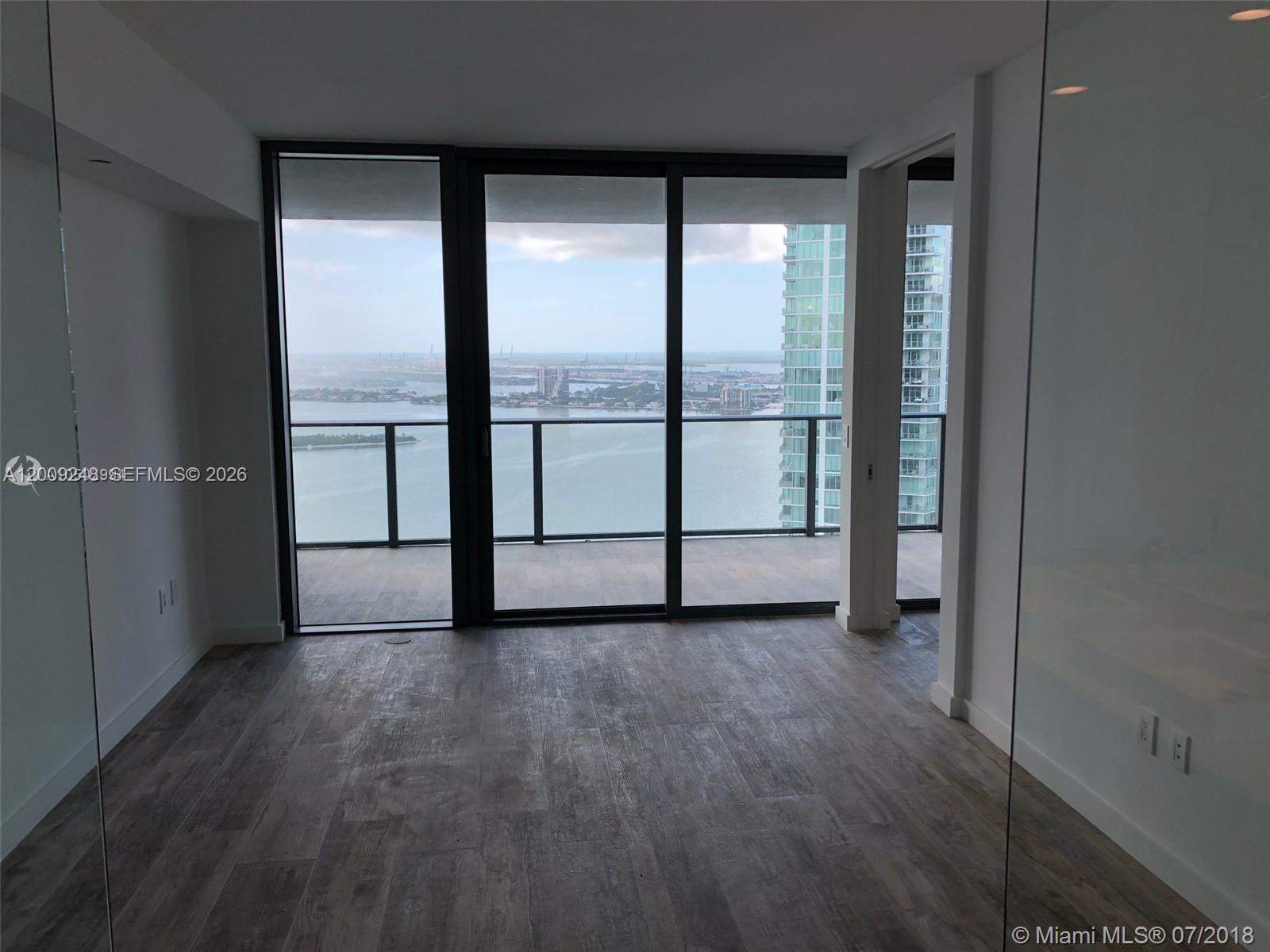 650 NE 32nd St #4005, Miami FL 33137