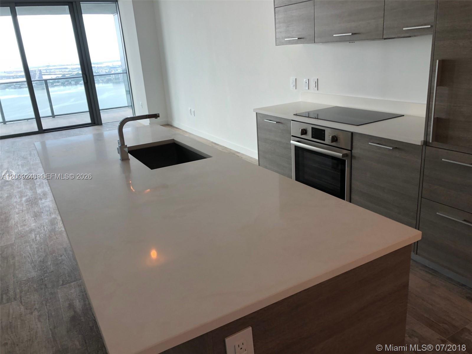 650 NE 32nd St #4005, Miami FL 33137
