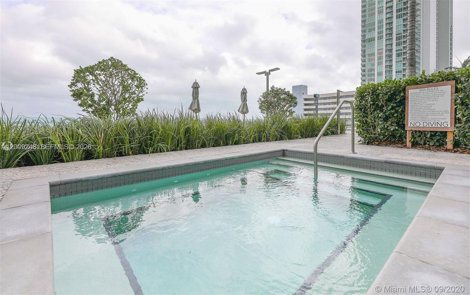 650 NE 32nd St #4005, Miami FL 33137