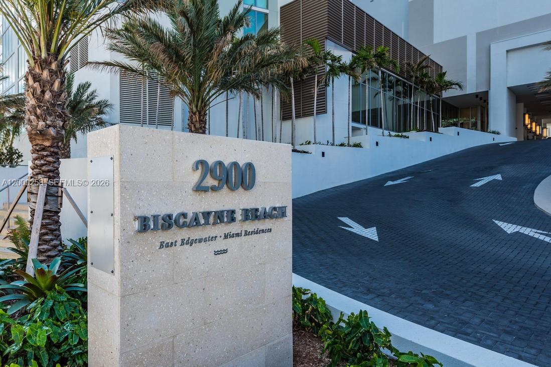 2900 NE 7 AVE #2607, Miami FL 33137
