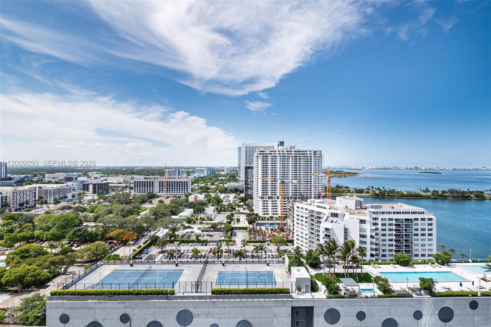 650 NE 32nd St #2101, Miami FL 33137