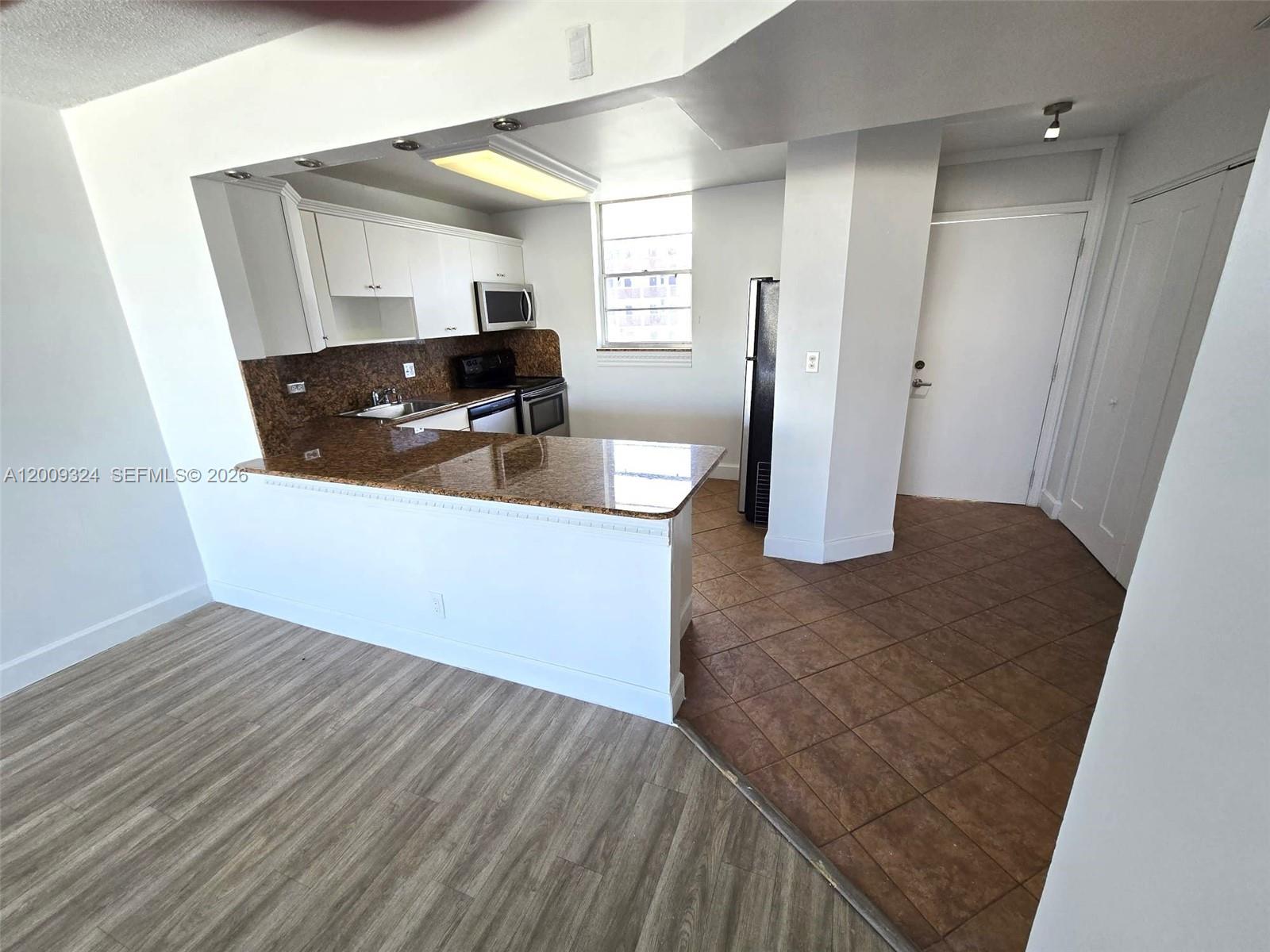 3703 NE 166th St #609, North Miami Beach FL 33160