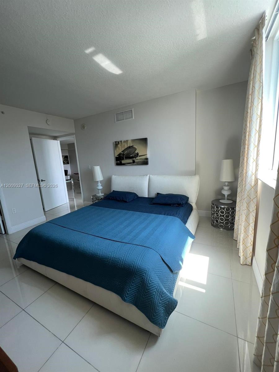 1861 NW S River Dr #1408, Miami FL 33125