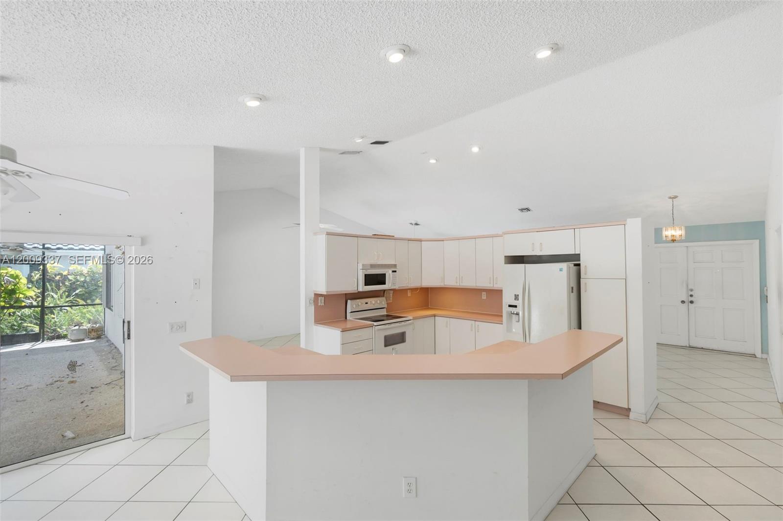 23288 Boca Chica Cir, Boca Raton FL 33433