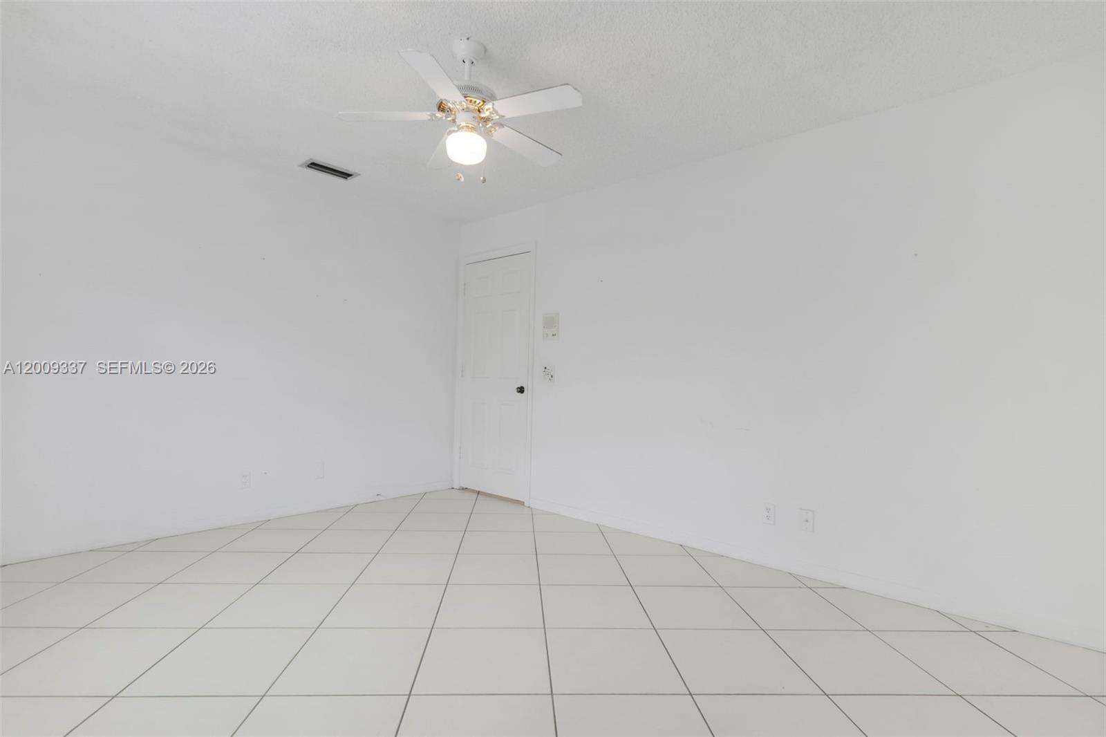 23288 Boca Chica Cir, Boca Raton FL 33433