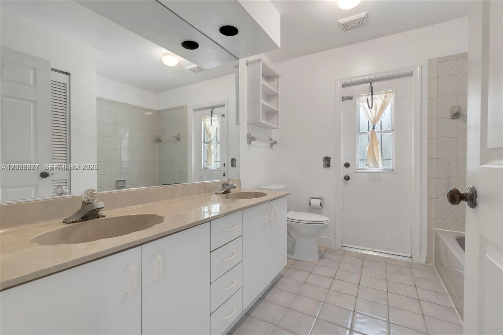 23288 Boca Chica Cir, Boca Raton FL 33433