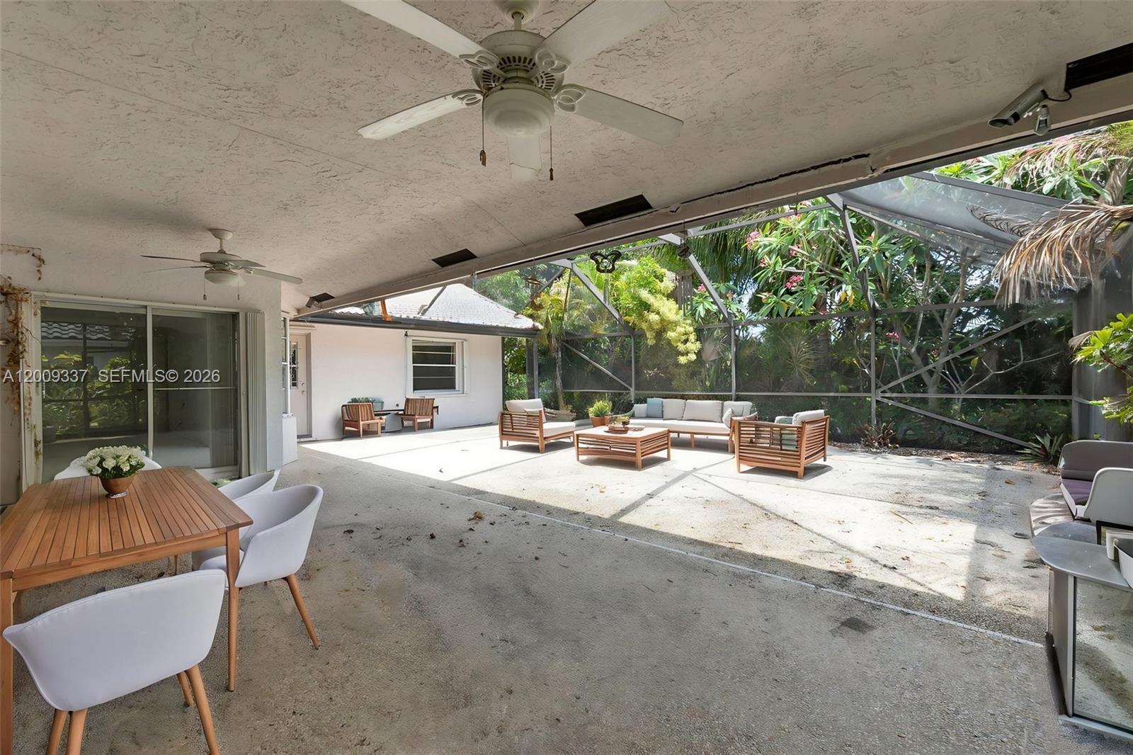 23288 Boca Chica Cir, Boca Raton FL 33433