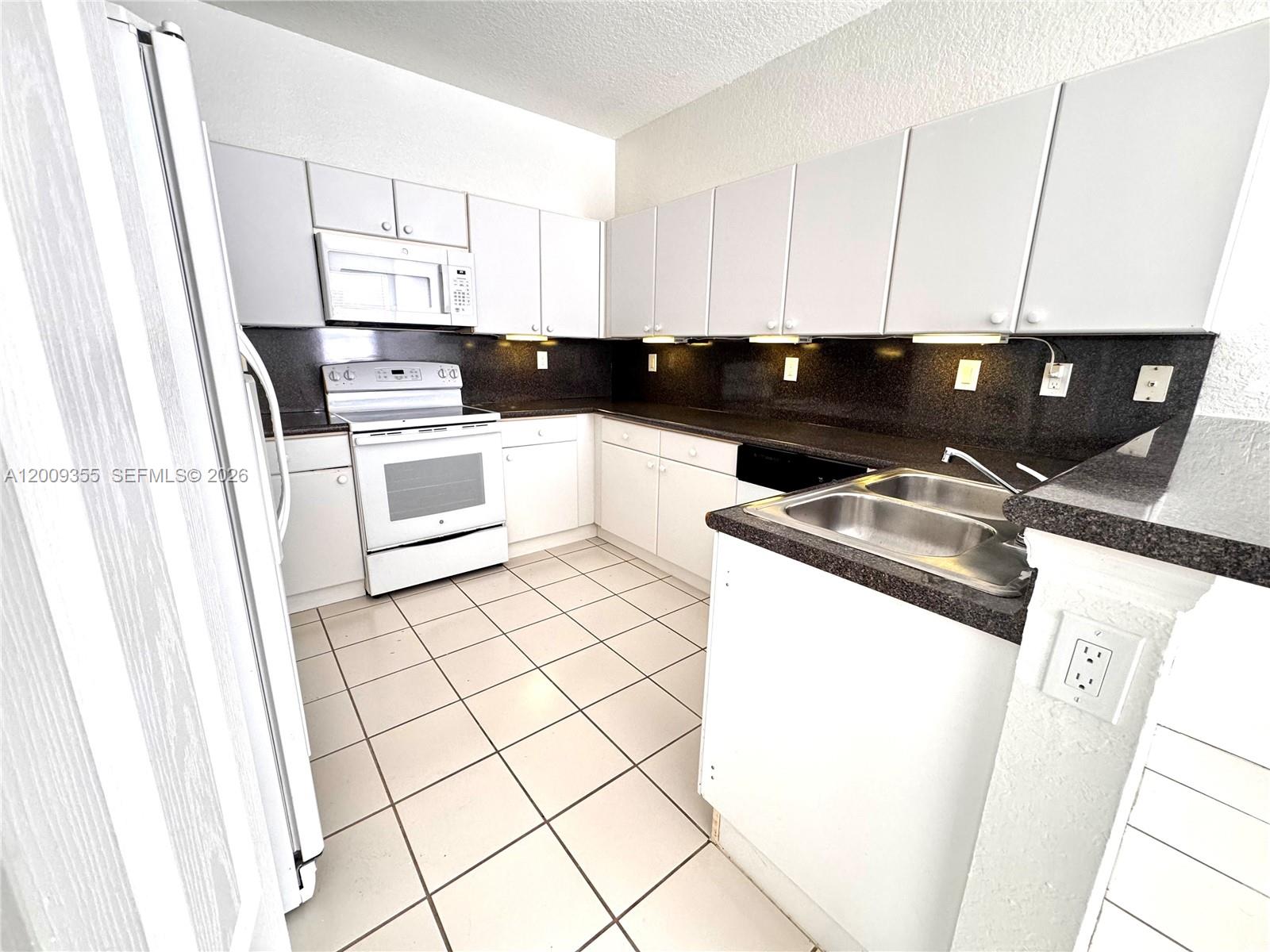 4435 SW 160th Ave #214, Miramar FL 33027