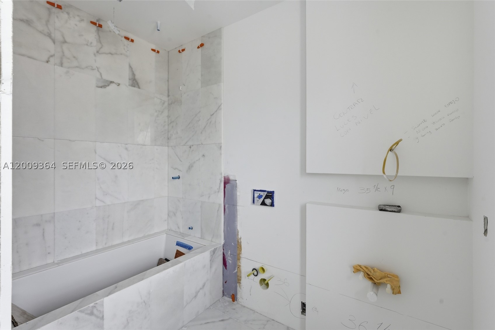 520 NE 53rd St, Miami FL 33137
