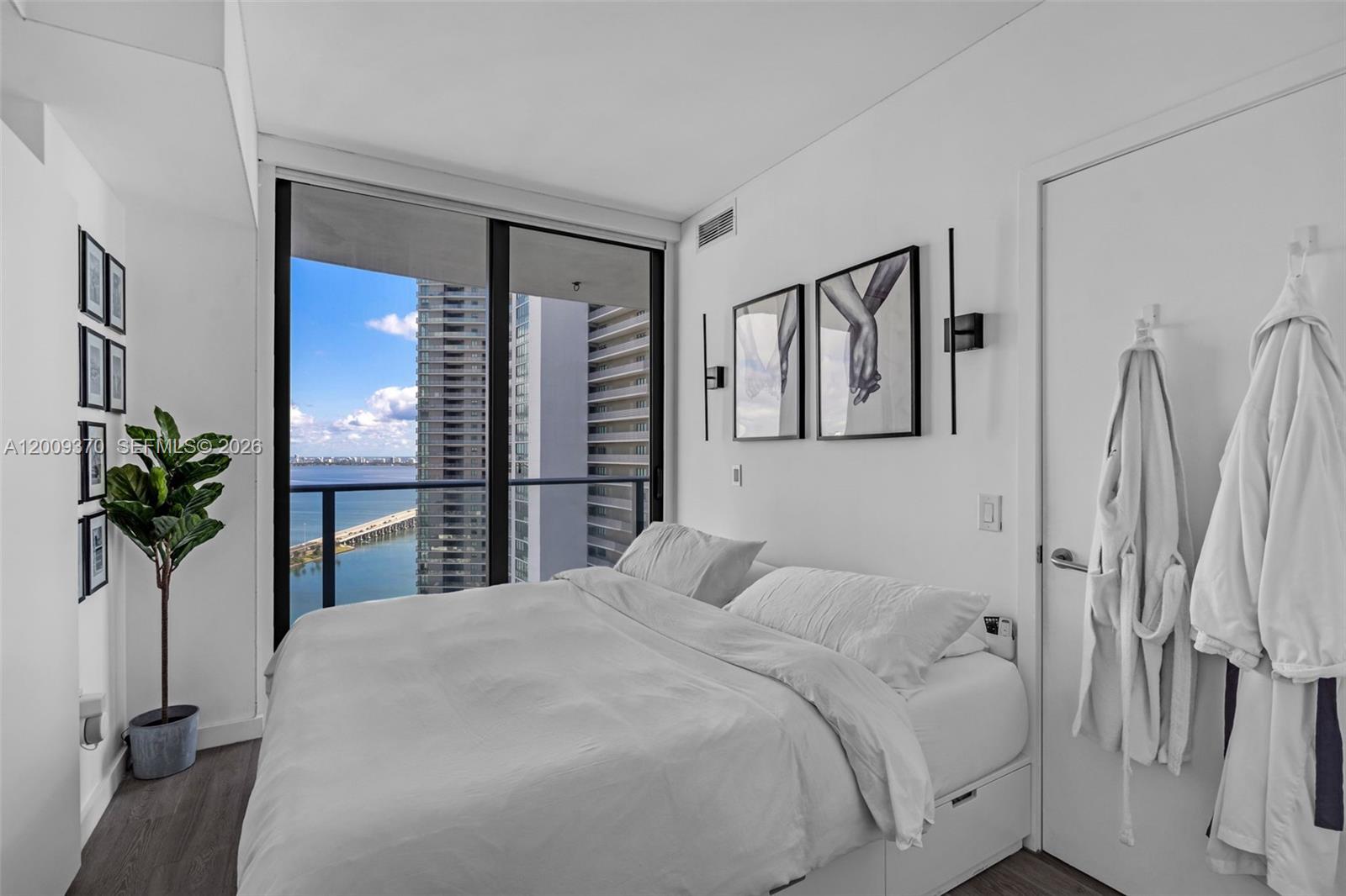 501 NE 31st St #3704, Miami FL 33137