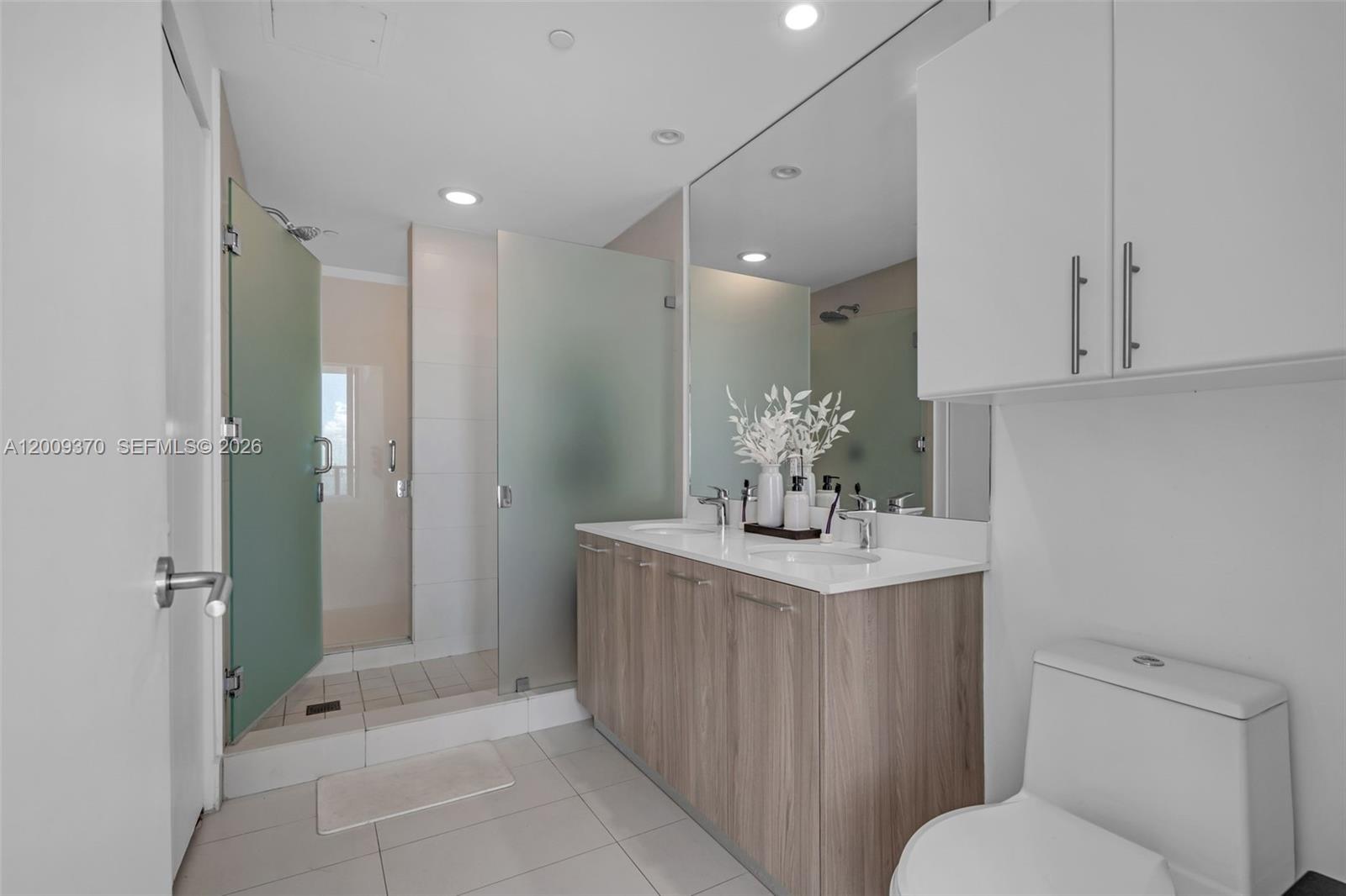 501 NE 31st St #3704, Miami FL 33137