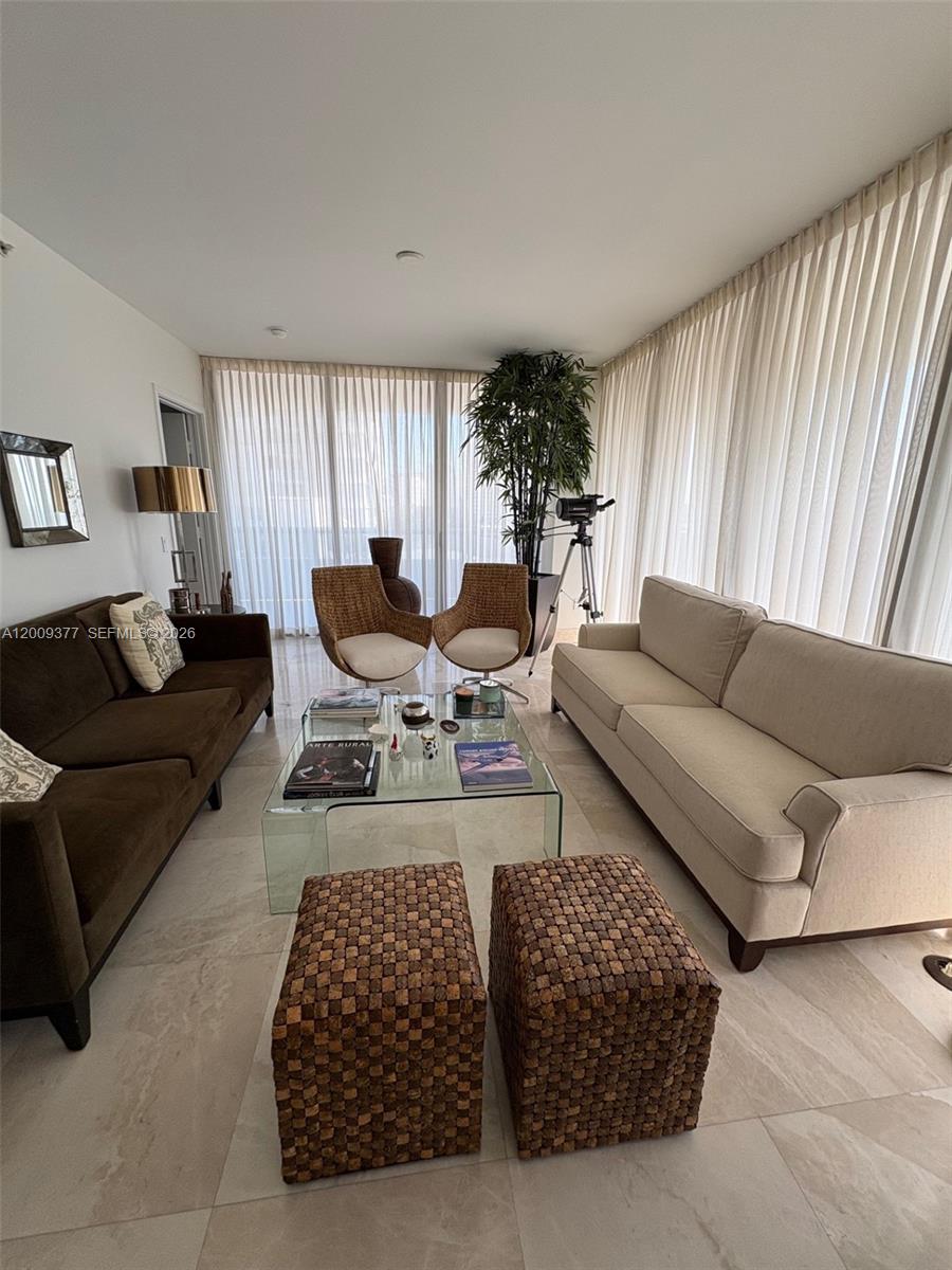 5875 Collins Ave #708, Miami Beach FL 33140