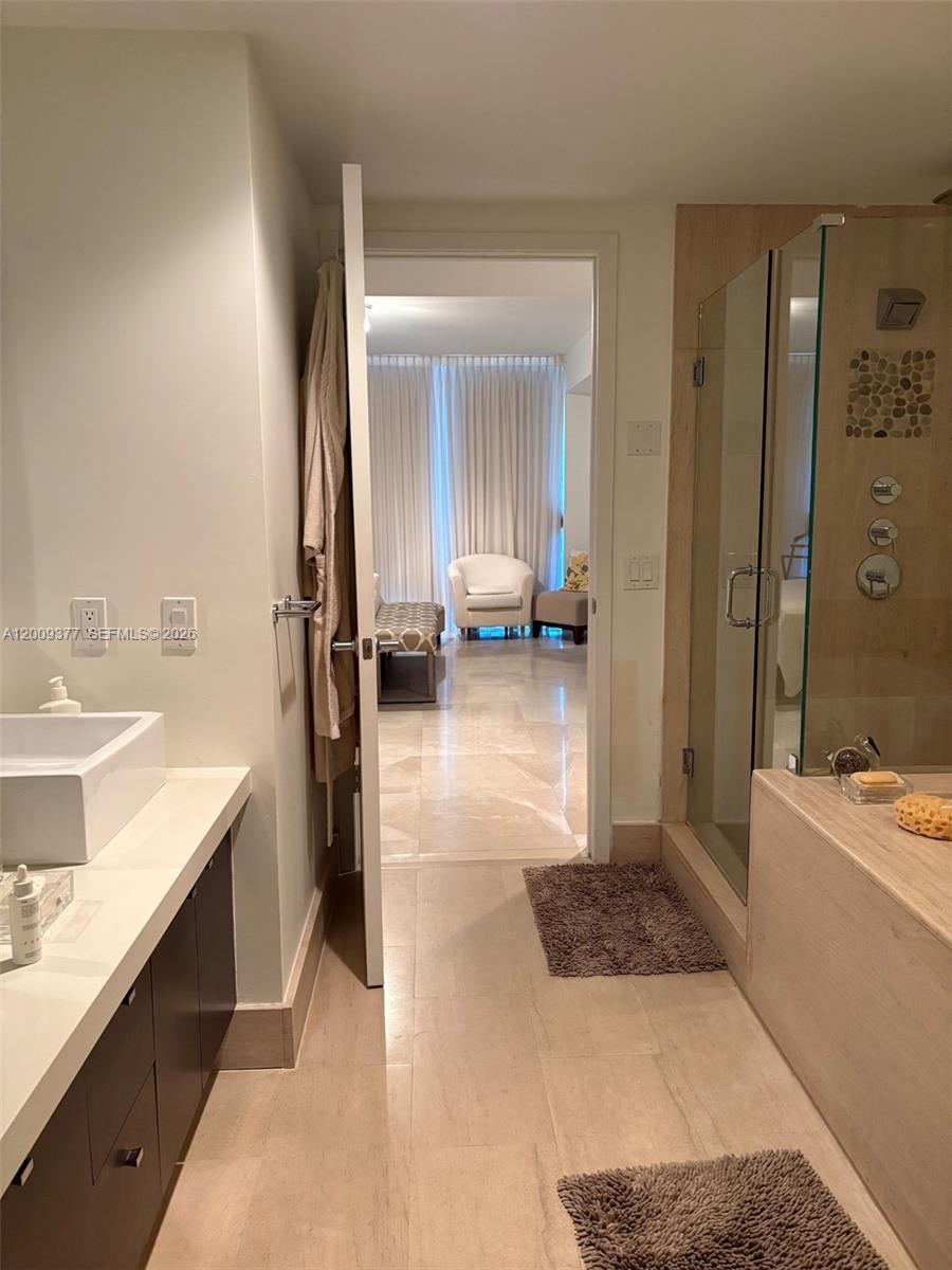 5875 Collins Ave #708, Miami Beach FL 33140