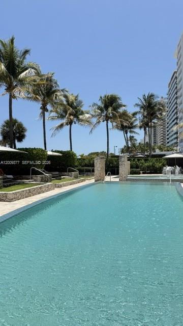 5875 Collins Ave #708, Miami Beach FL 33140