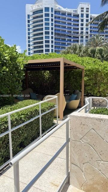 5875 Collins Ave #708, Miami Beach FL 33140