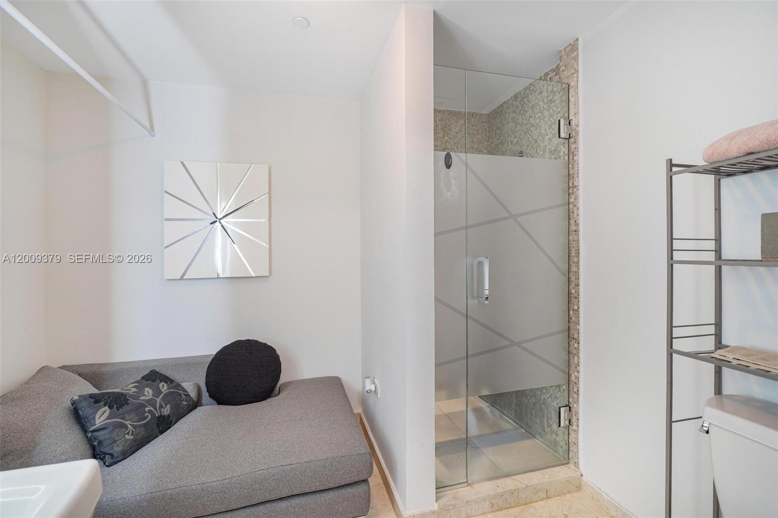 88 SW 7th St #3801, Miami FL 33130