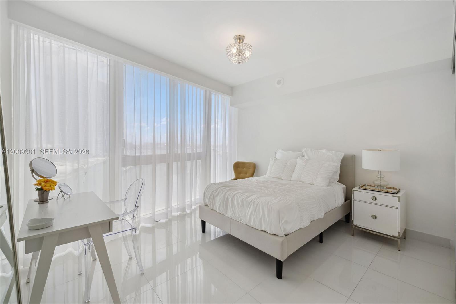 465 Brickell Ave #701, Miami FL 33131