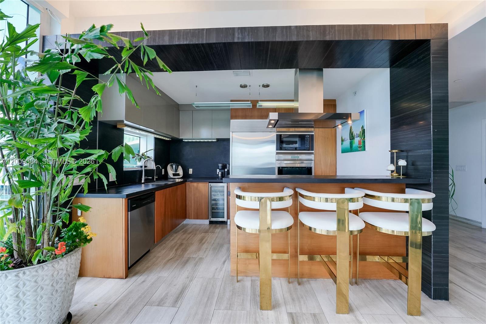 2020 N Bayshore Dr #3902, Miami FL 33137