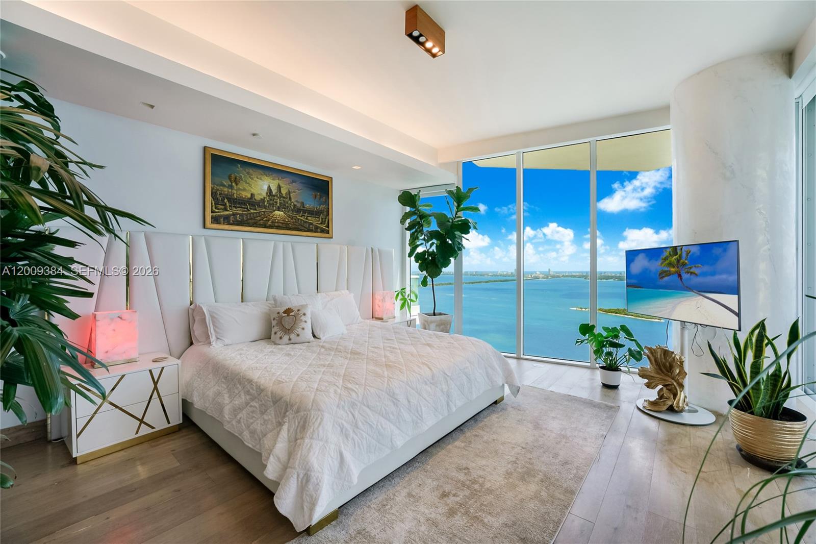 2020 N Bayshore Dr #3902, Miami FL 33137