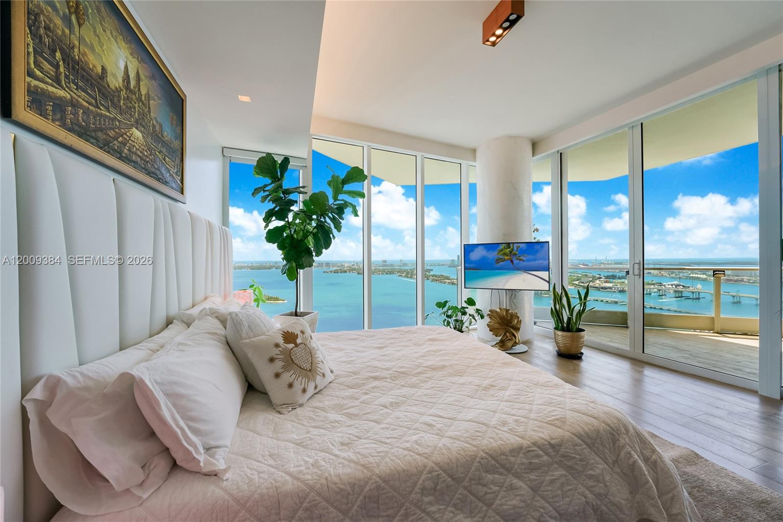 2020 N Bayshore Dr #3902, Miami FL 33137