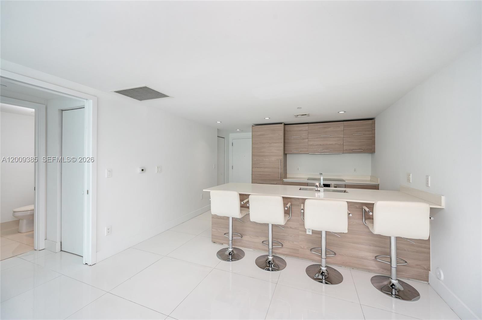 1300 S Miami Ave #2011, Miami FL 33130