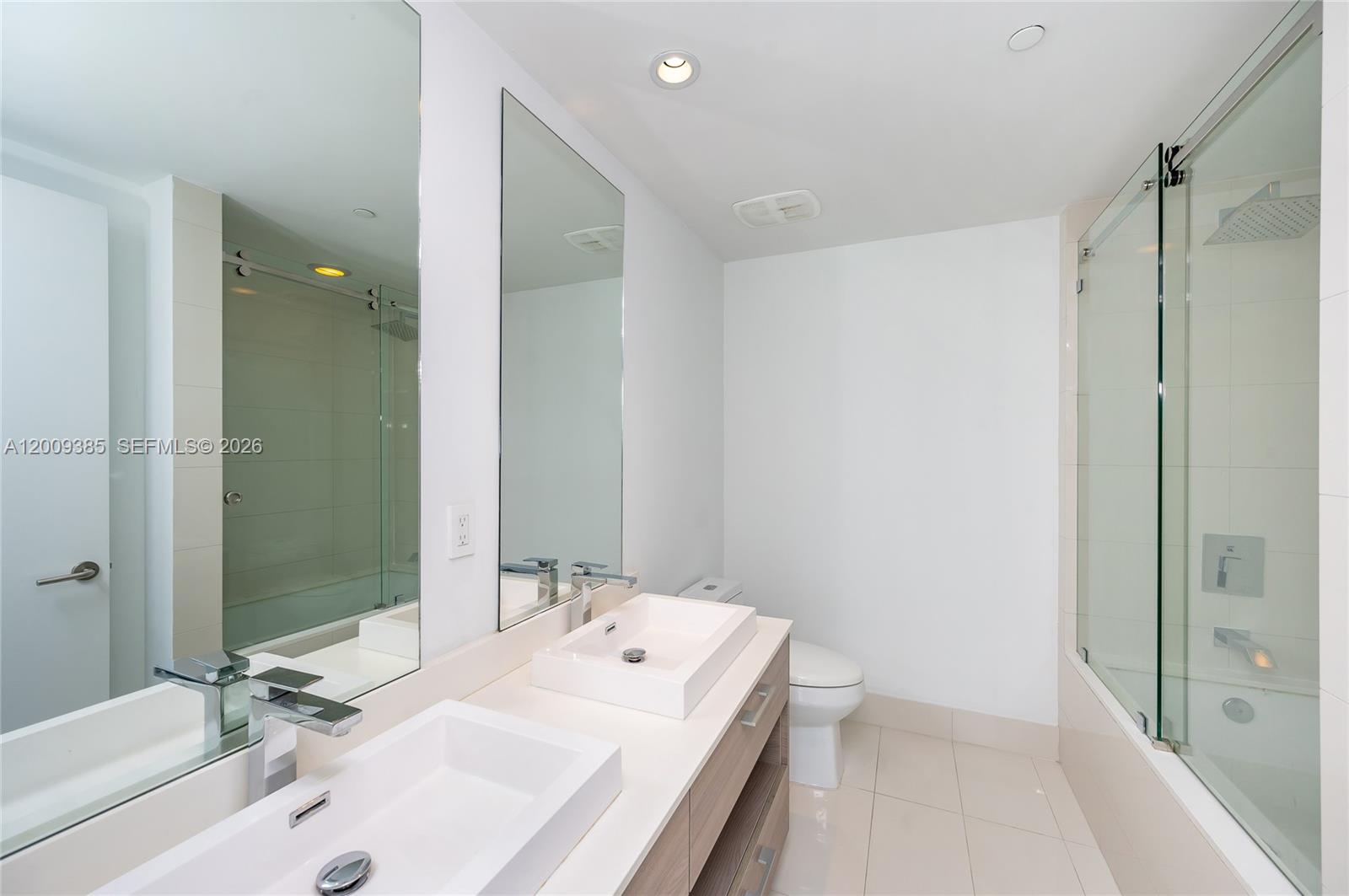 1300 S Miami Ave #2011, Miami FL 33130