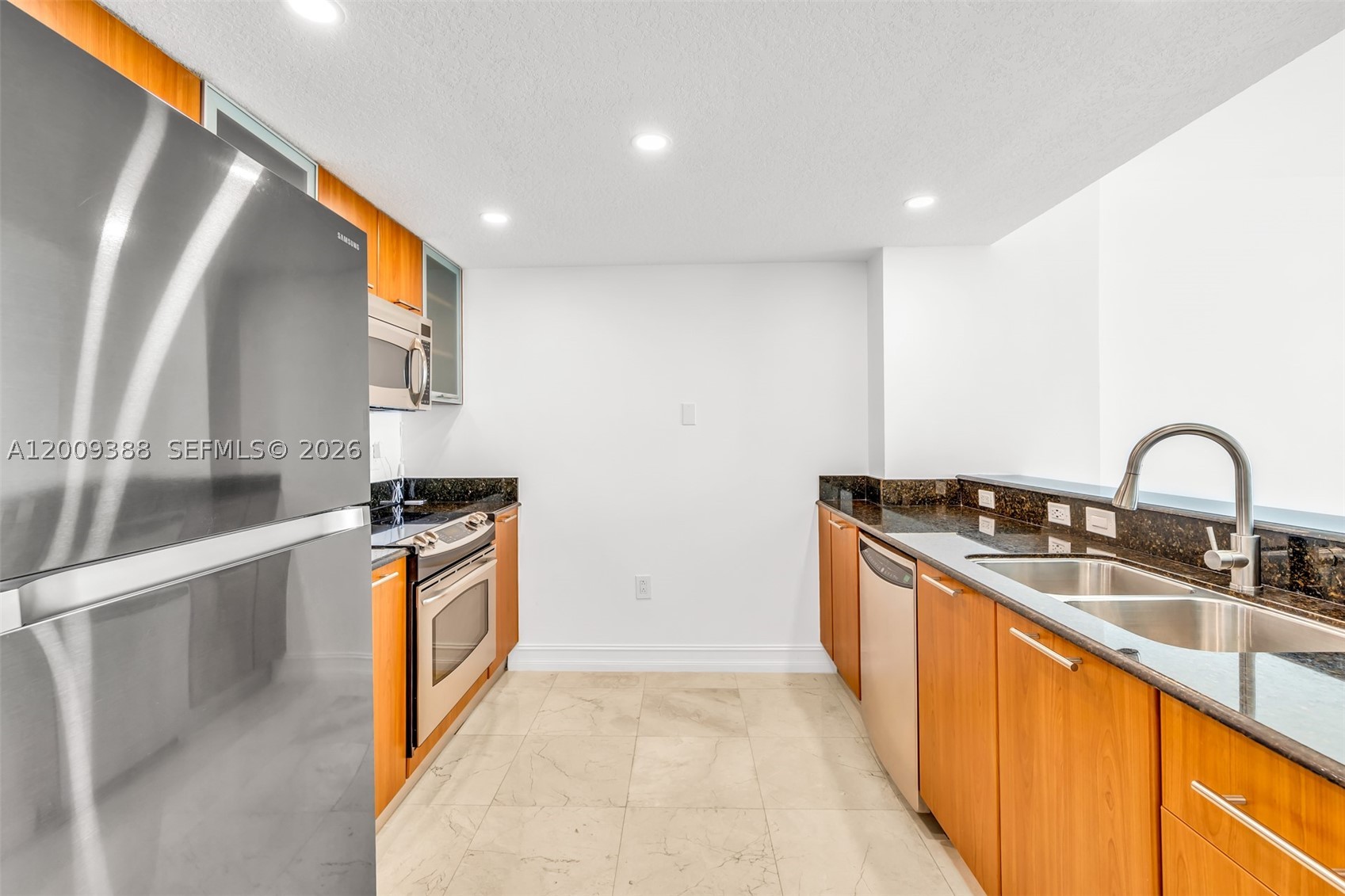 1800 N Bayshore Dr #4208, Miami FL 33132
