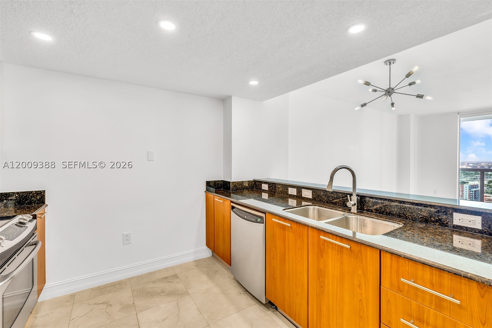 1800 N Bayshore Dr #4208, Miami FL 33132
