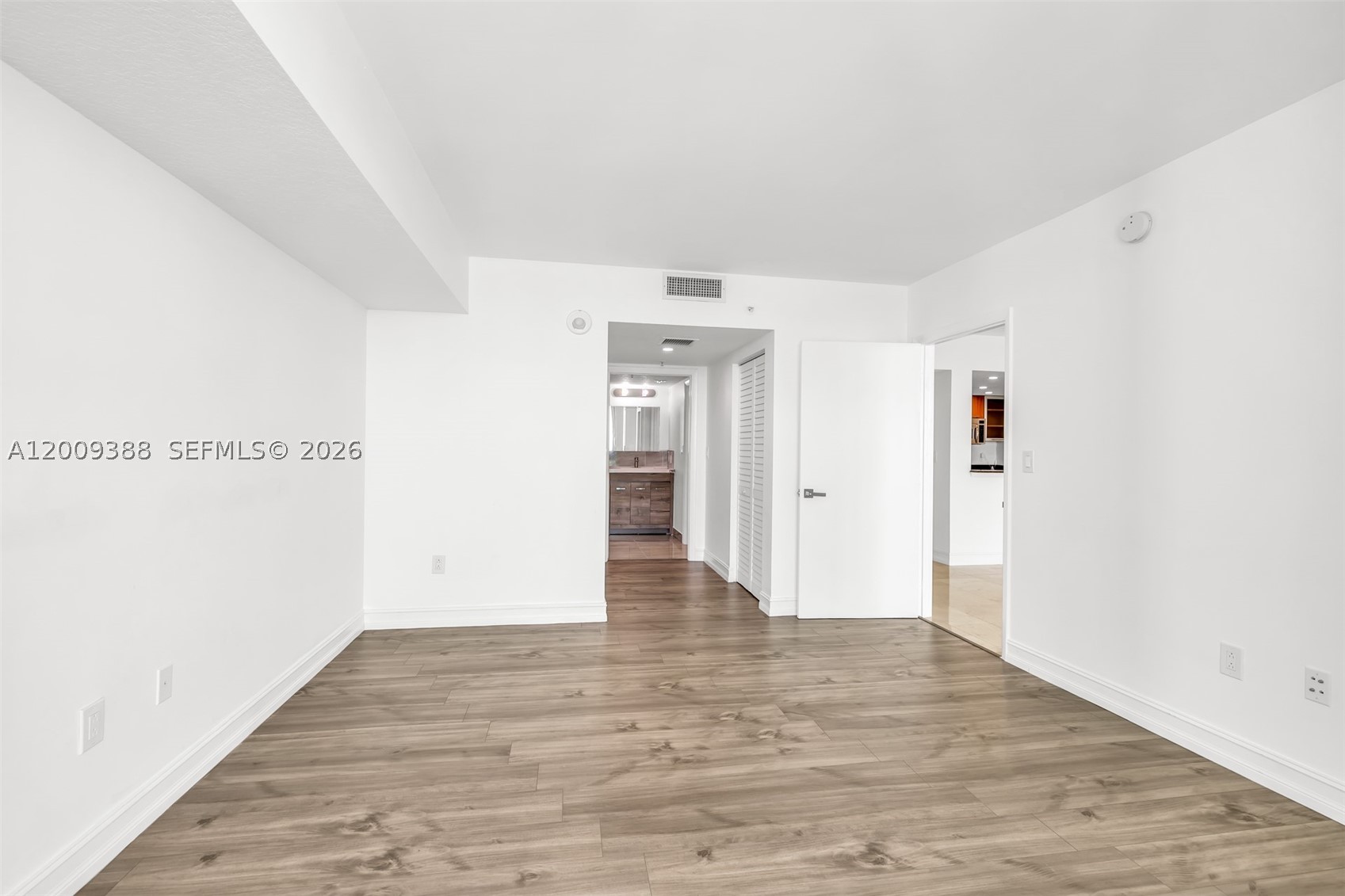 1800 N Bayshore Dr #4208, Miami FL 33132