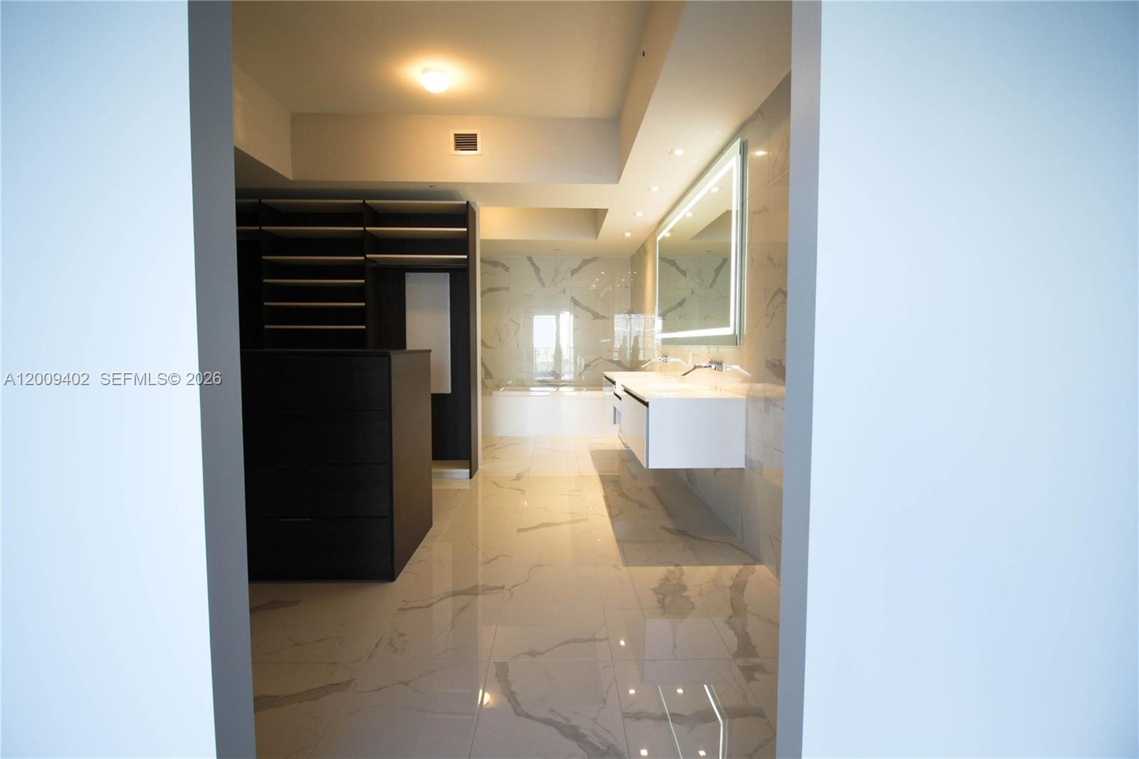 5000 Island Estates Dr #606, Aventura FL 33160