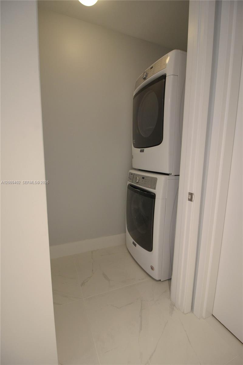5000 Island Estates Dr #606, Aventura FL 33160