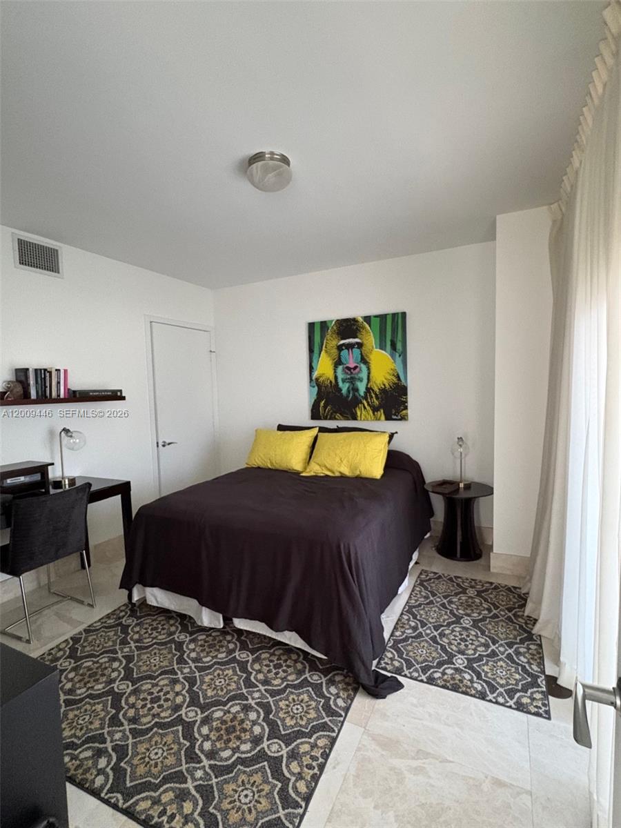 5875 Collins Ave #708, Miami Beach FL 33140