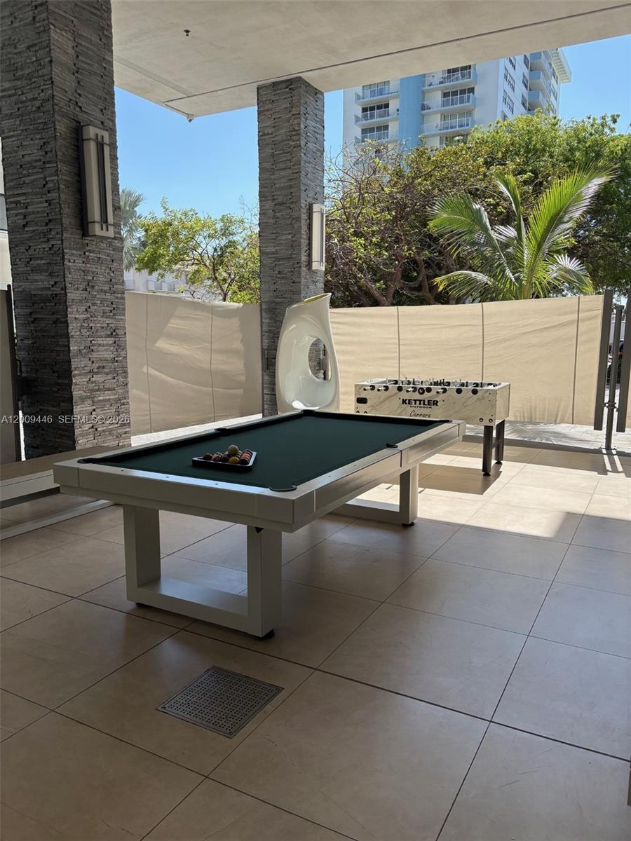5875 Collins Ave #708, Miami Beach FL 33140