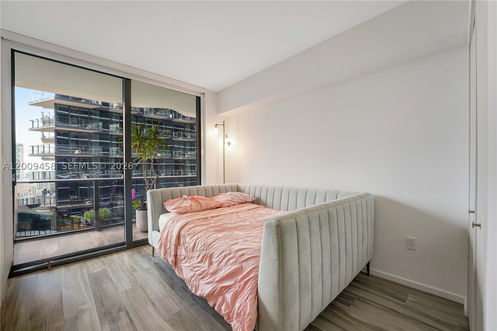 801 S Miami Ave #3109, Miami FL 33130