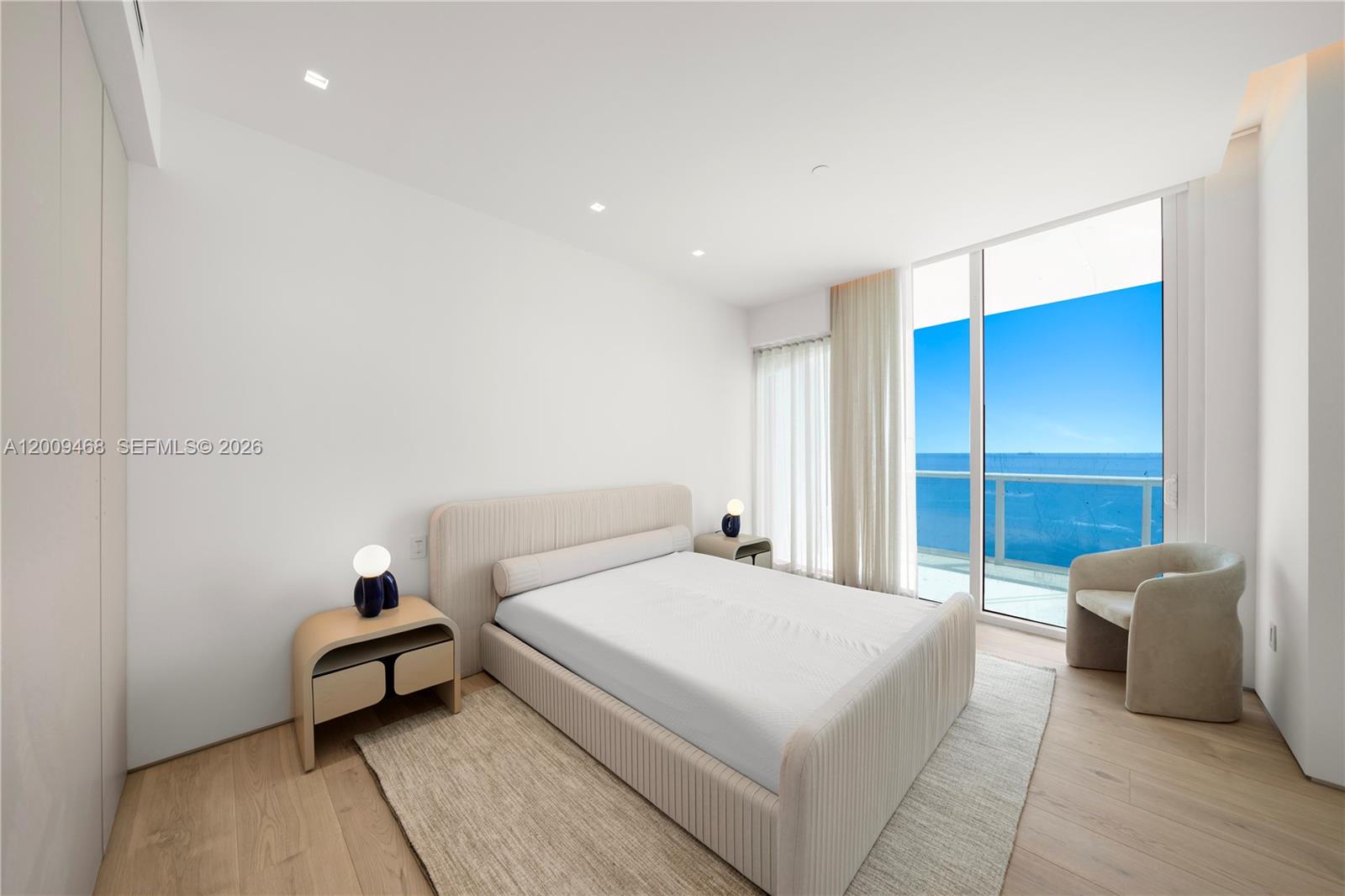 100 S Pointe Dr #1206, Miami Beach FL 33139