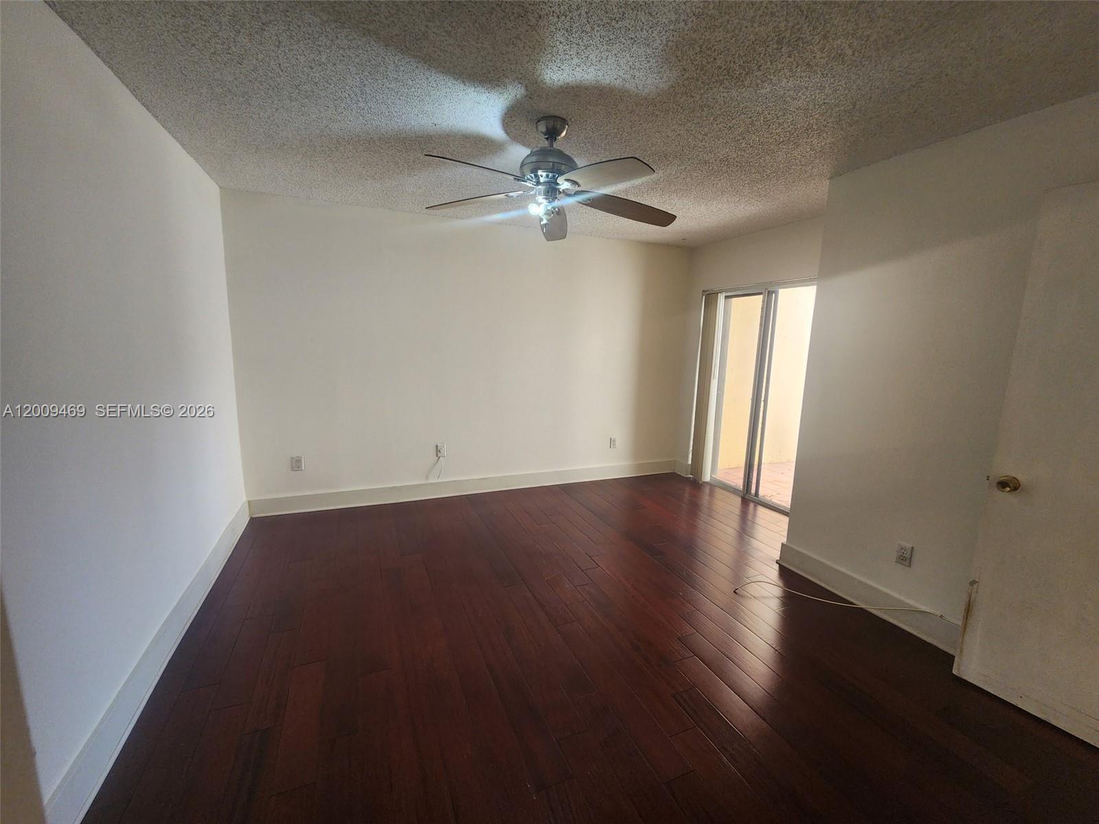 11810 SW 80th St #216, Miami FL 33183
