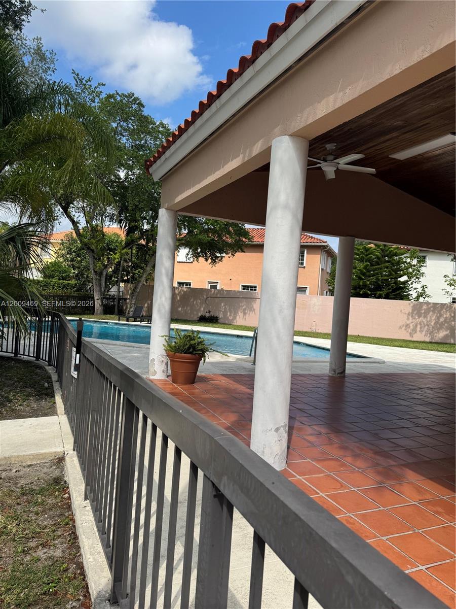 11810 SW 80th St #216, Miami FL 33183