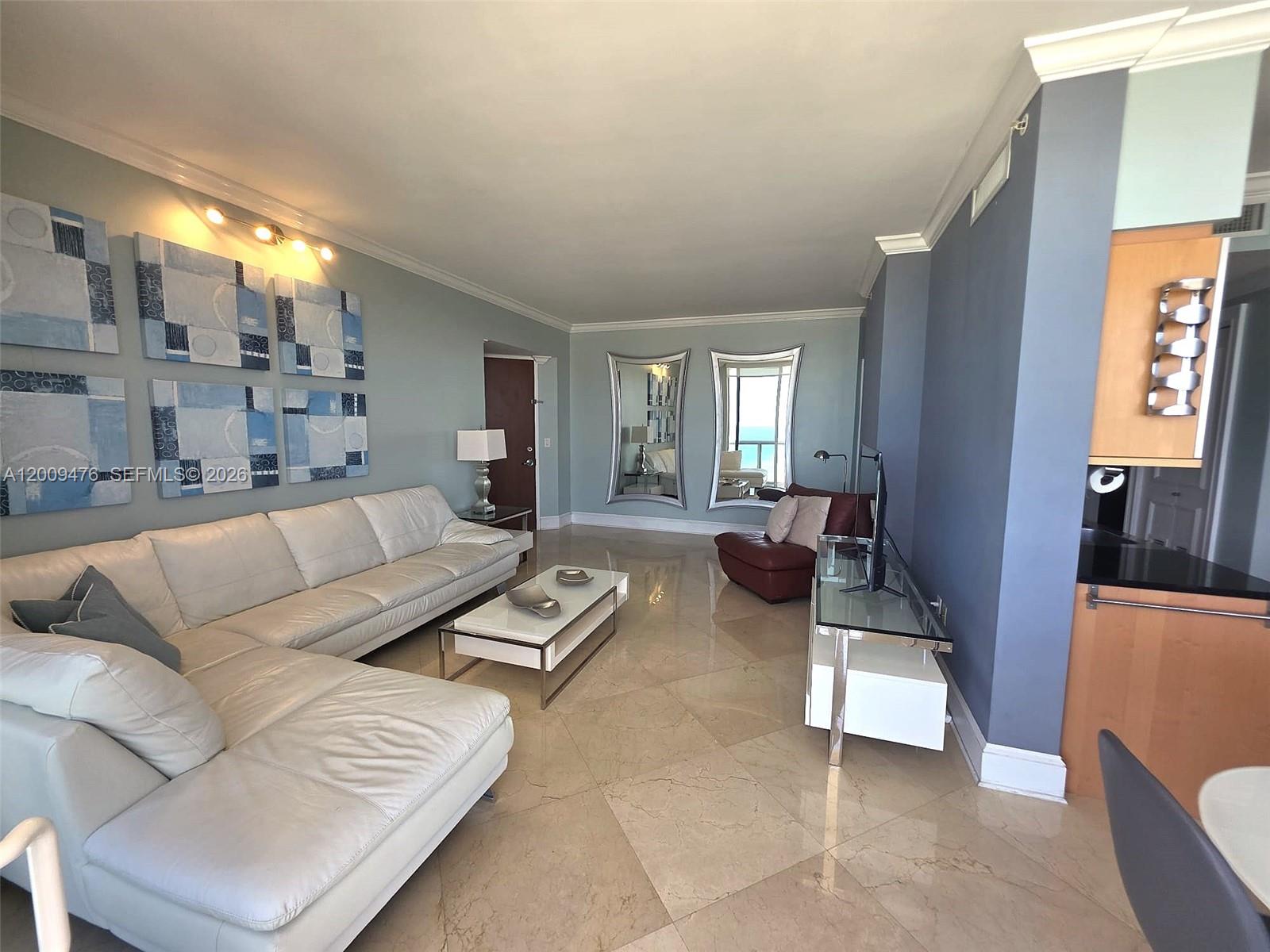 6365 Collins Ave #4311, Miami Beach FL 33141