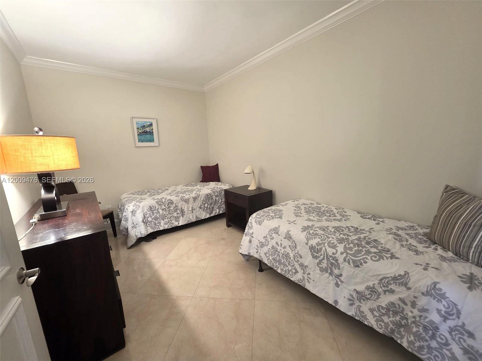 6365 Collins Ave #4311, Miami Beach FL 33141