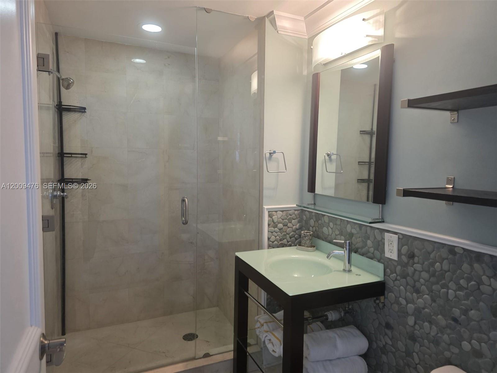 6365 Collins Ave #4311, Miami Beach FL 33141