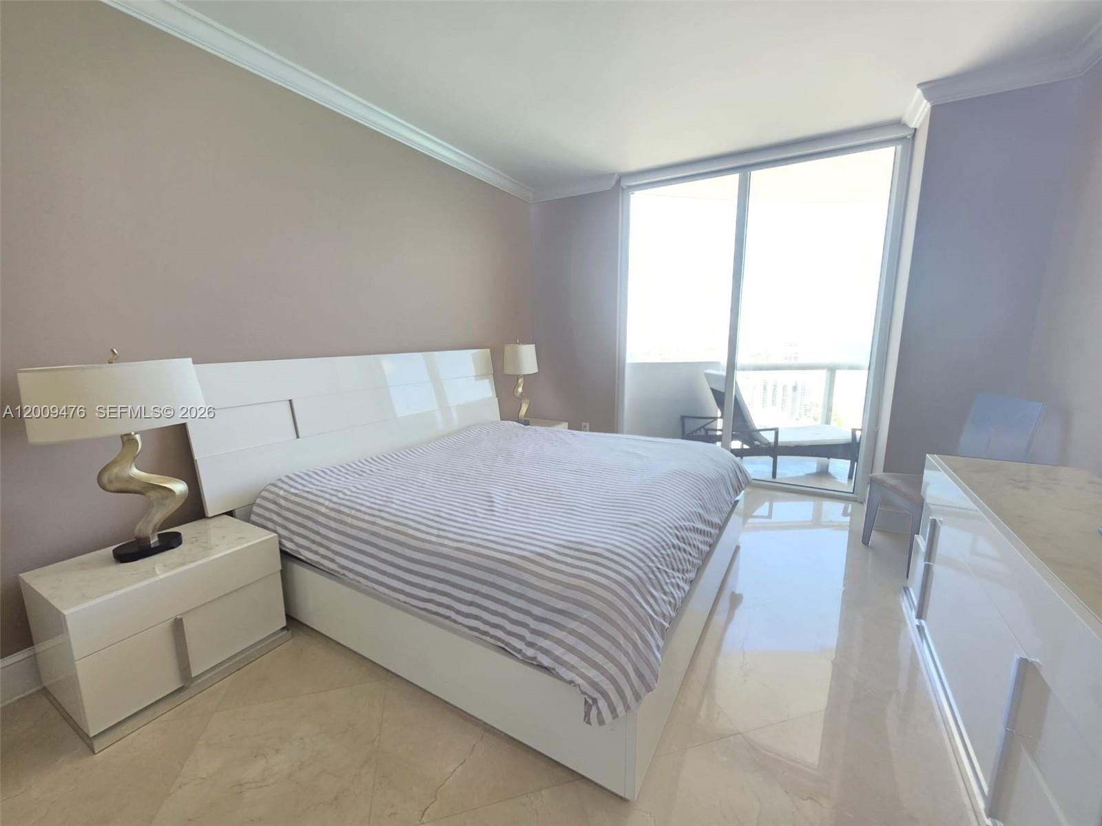 6365 Collins Ave #4311, Miami Beach FL 33141