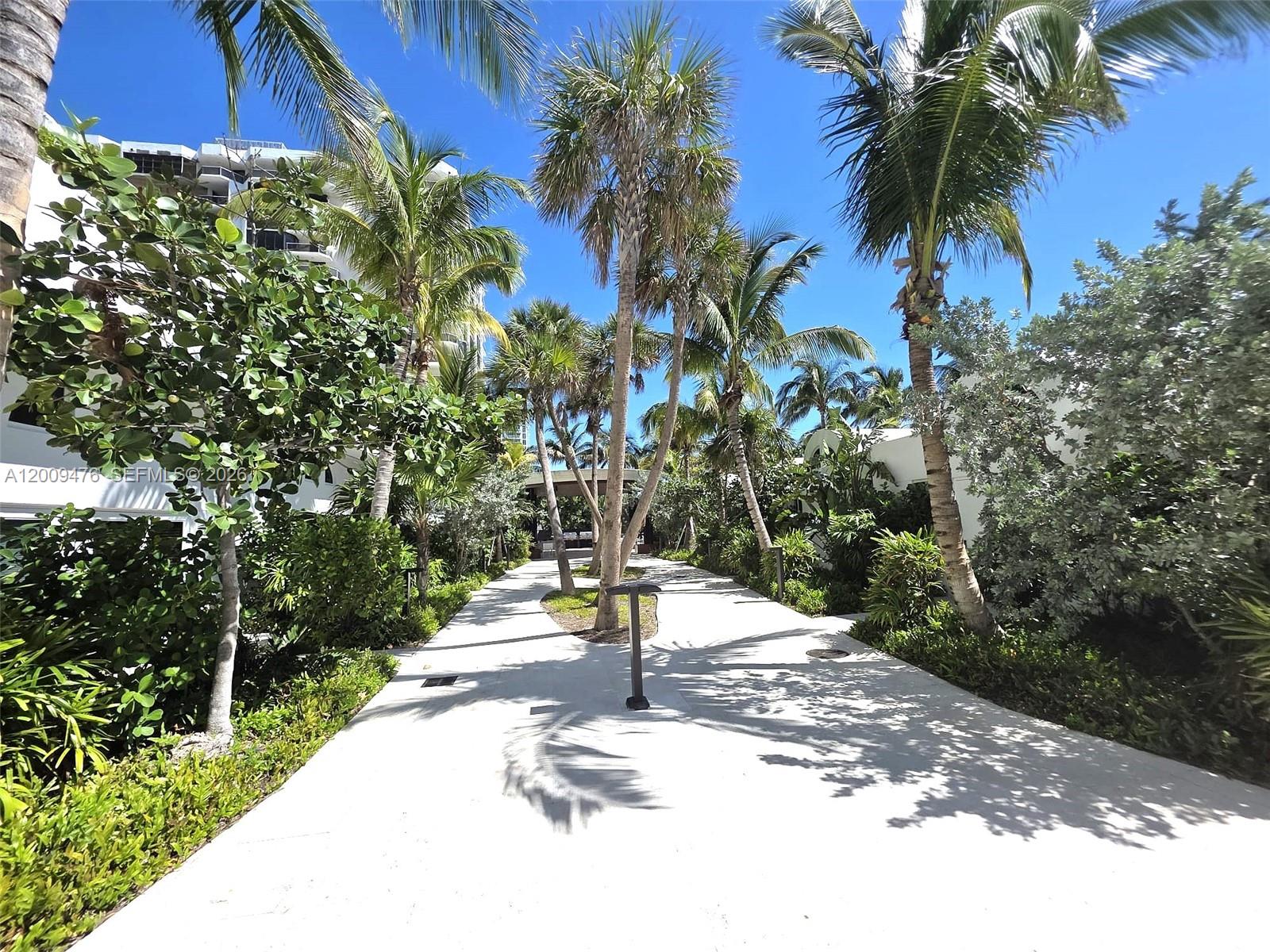 6365 Collins Ave #4311, Miami Beach FL 33141