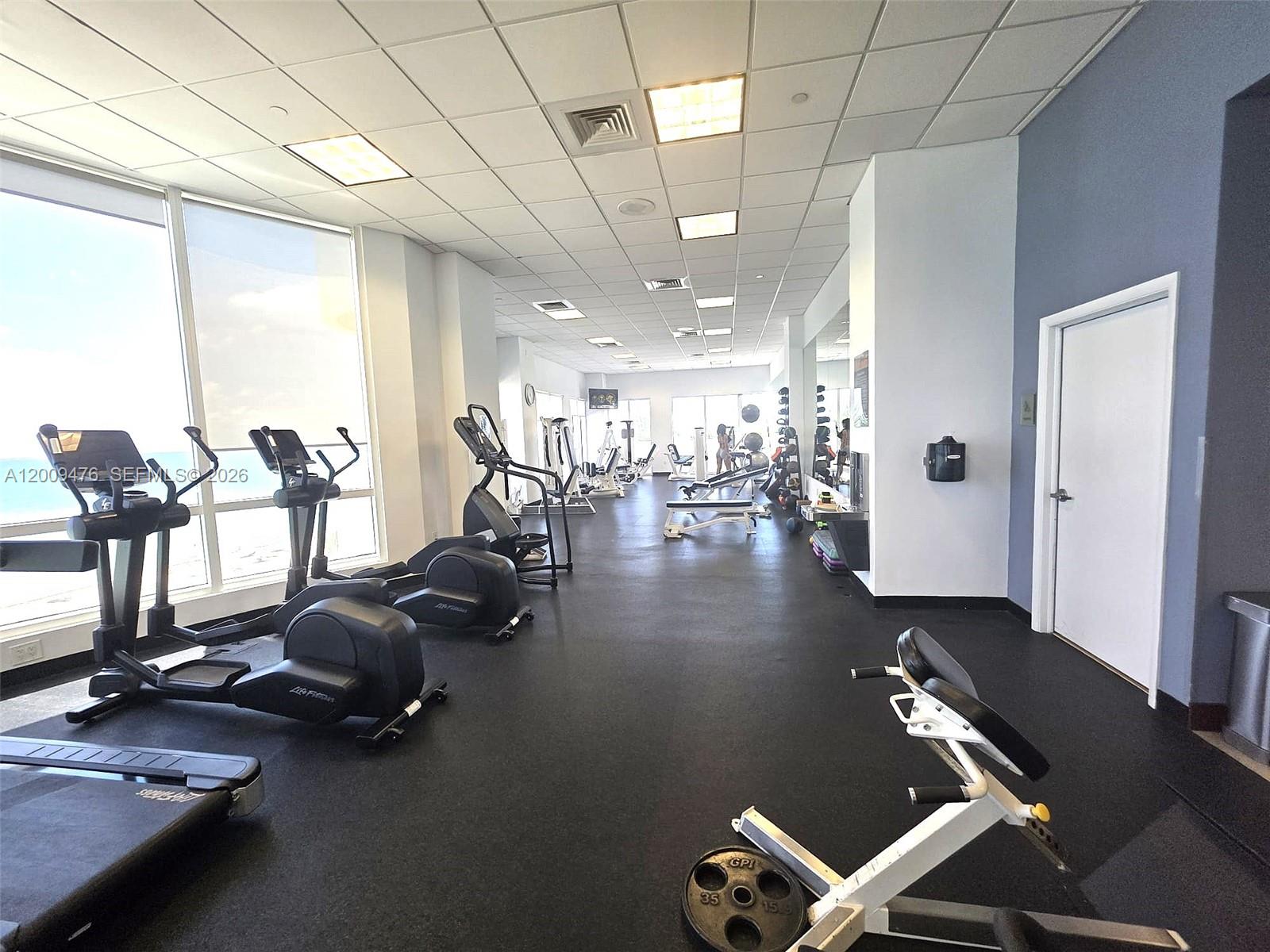 6365 Collins Ave #4311, Miami Beach FL 33141